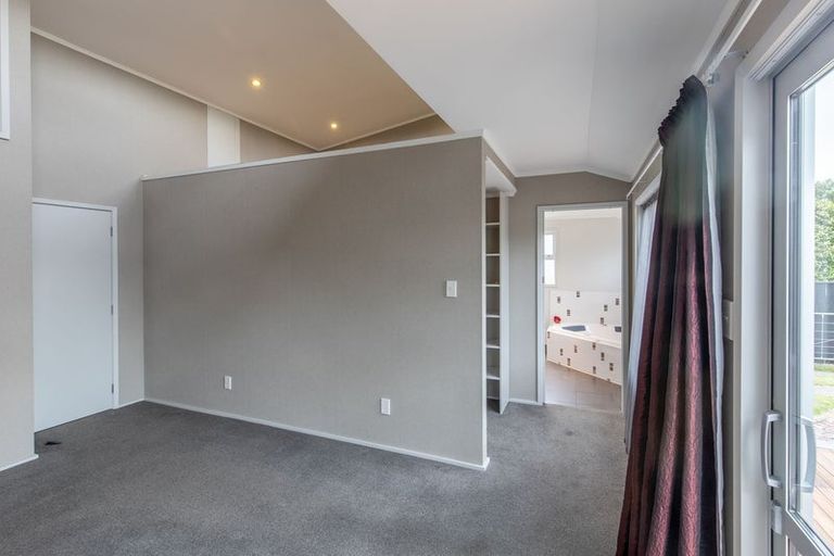 Photo of property in 49 Rangipoia Place, Turangi, 3334