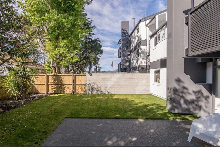 Photo of property in 1/63 Papanui Road, Merivale, Christchurch, 8014