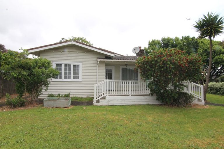 Photo of property in 4 Tavistock Street, Papatoetoe, Auckland, 2104