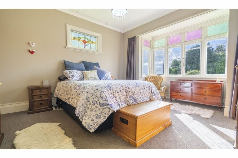 Photo of property in 70 Ferry Road, Edendale, 9825