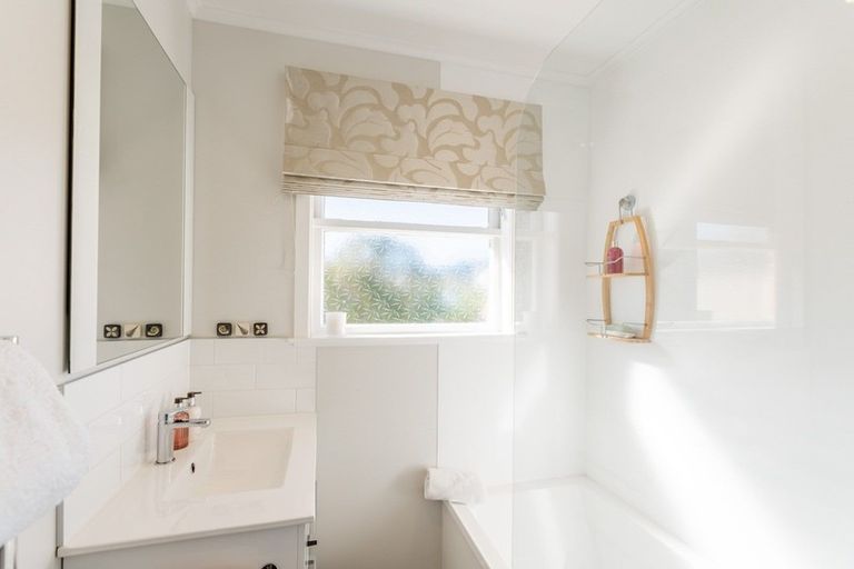 Photo of property in 9 Allen Road, Raumati Beach, Paraparaumu, 5032