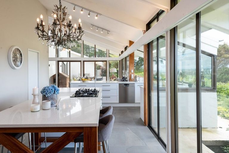 Photo of property in 214 Alfriston Ardmore Road, Ardmore, Papakura, 2582