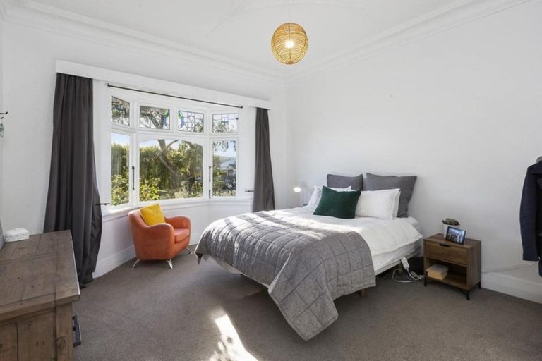 Photo of property in 257 Macandrew Road, Forbury, Dunedin, 9012