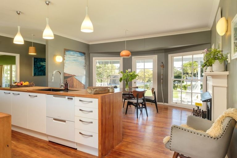 Photo of property in 10 Grant Road, Whataupoko, Gisborne, 4010