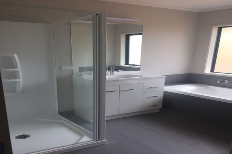 Photo of property in 93 Cameron Town Road, Pukekohe, 2678