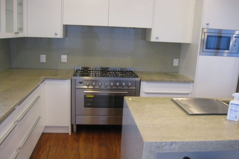 Photo of property in 15 Fancourt Street, Karori, Wellington, 6012