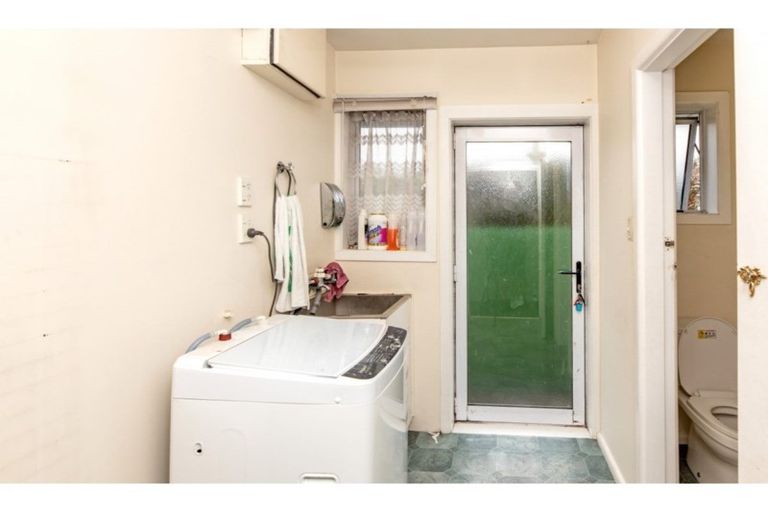 Photo of property in 23 Rowses Road, Aranui, Christchurch, 8061