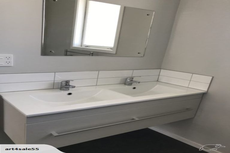 Photo of property in 29 Trent Street, Island Bay, Wellington, 6023