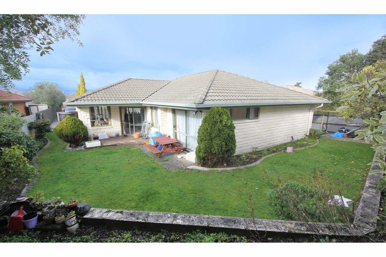 Photo of property in 93a Bassett Street, Burwood, Christchurch, 8083