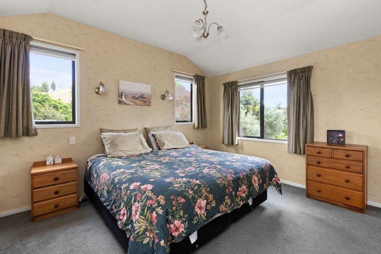 Photo of property in 9 Thode Place, Greenmeadows, Napier, 4112