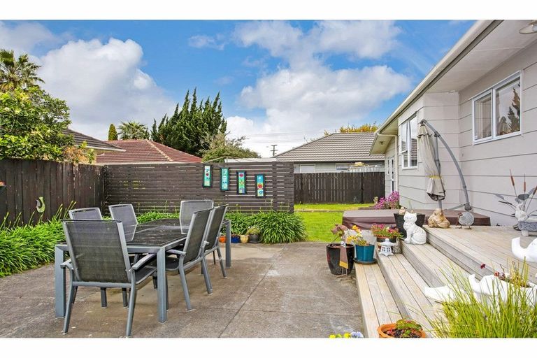 Photo of property in 3 Alpha Street, Papakura, 2110