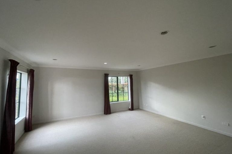 Photo of property in 459 Old Te Atatu Road, Te Atatu Peninsula, Auckland, 0610