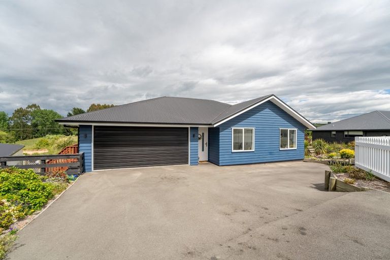 Photo of property in 9 Grove Avenue, Weston, Oamaru, 9401