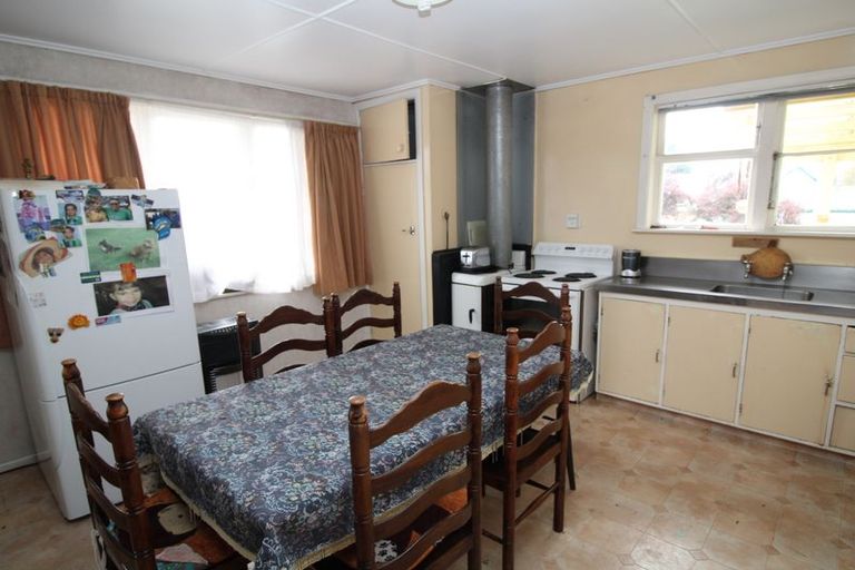 Photo of property in 32 Brent Road, Owhata, Rotorua, 3010