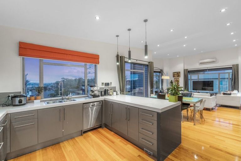 Photo of property in 219 East Coast Road, Campbells Bay, Auckland, 0620