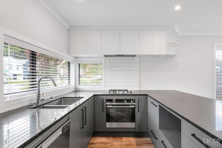 Photo of property in 25 Doug Jensen Street, Wallaceville, Upper Hutt, 5018