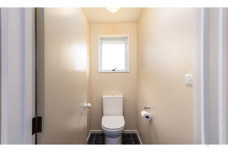 Photo of property in 5 Hayes Street, Waimate, 7924