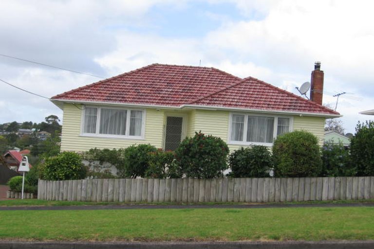 Photo of property in 16 Ambler Avenue, Glen Eden, Auckland, 0602