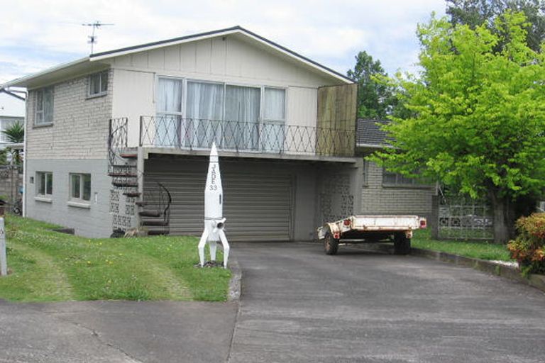 Photo of property in 33 Jade Avenue, Pakuranga Heights, Auckland, 2010
