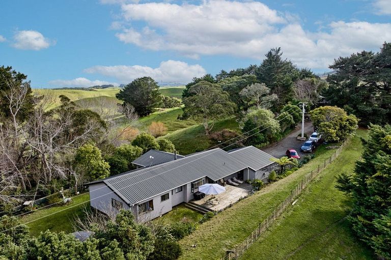 Photo of property in 1142 Moonshine Road, Judgeford, Porirua, 5381