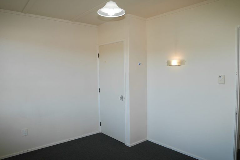 Photo of property in 11a Cypress Grove, Paraparaumu, 5032