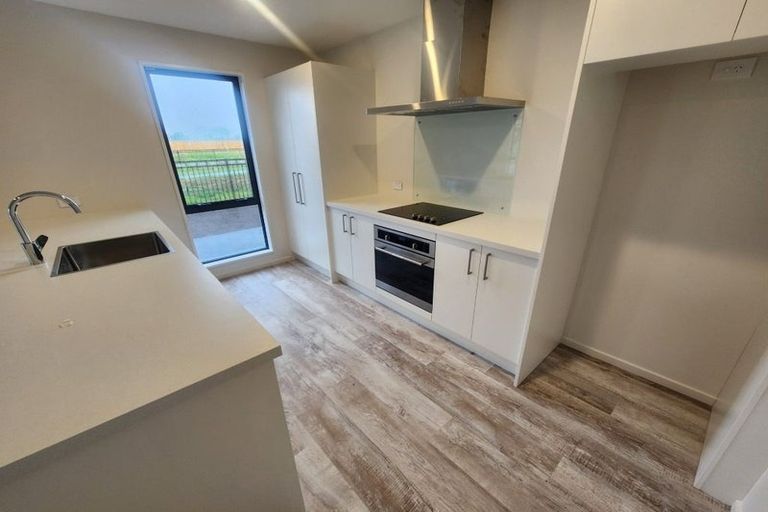 Photo of property in 14 Clontarf Lane, Belfast, Christchurch, 8051