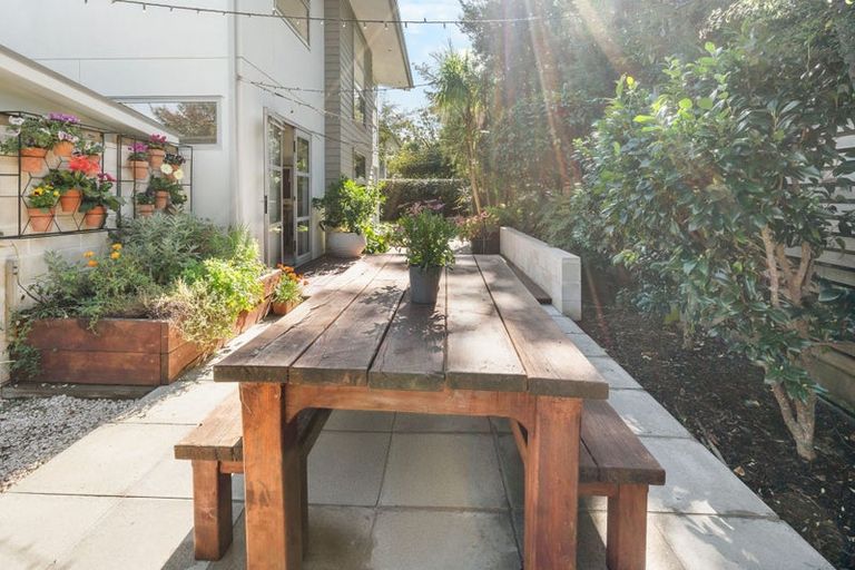 Photo of property in 180 Condell Avenue, Papanui, Christchurch, 8053