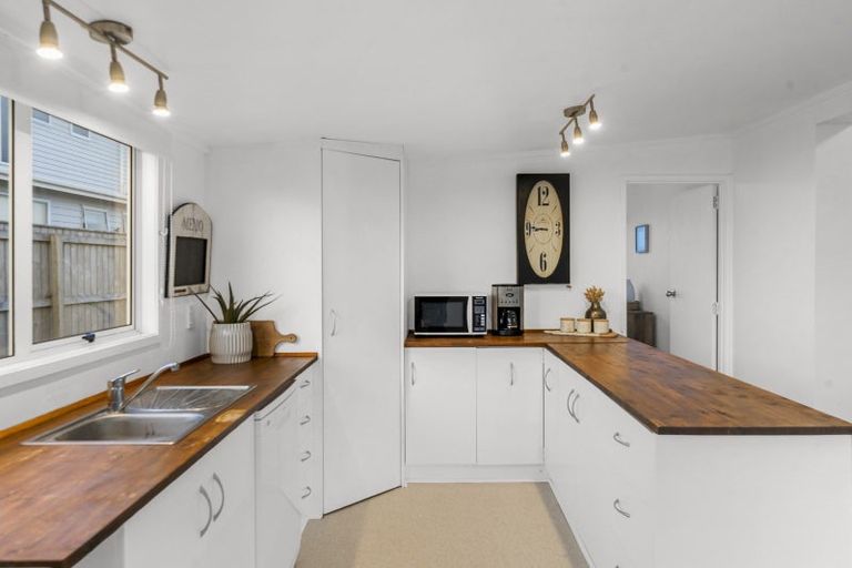 Photo of property in 95 Pukehina Parade, Pukehina, Te Puke, 3189