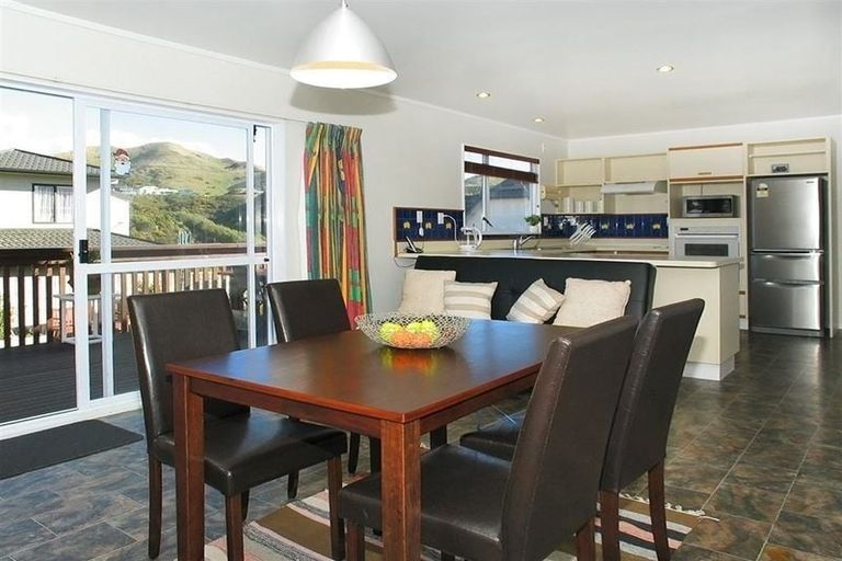 Photo of property in 4 Swinford Crescent, Johnsonville, Wellington, 6037