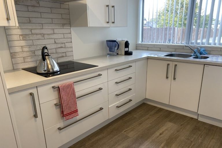 Photo of property in 3/15 Plynlimon Road, Fendalton, Christchurch, 8052