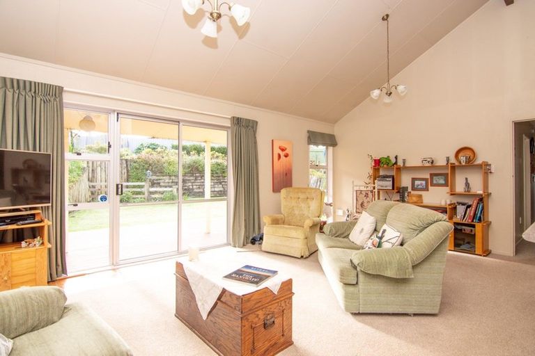 Photo of property in 2 Paul Place, Awapuni, Palmerston North, 4412