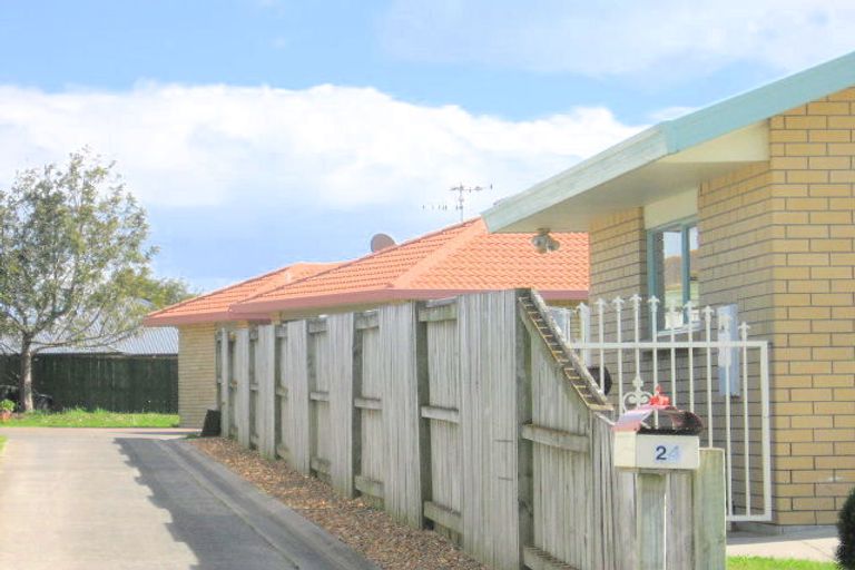 Photo of property in 24 Luculia Drive, Mount Maunganui, 3116