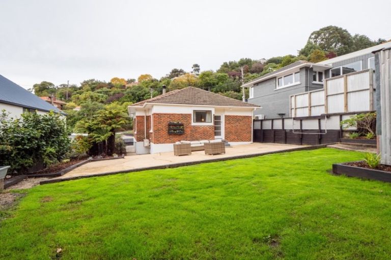 Photo of property in 128 Bedford Street, Saint Clair, Dunedin, 9012