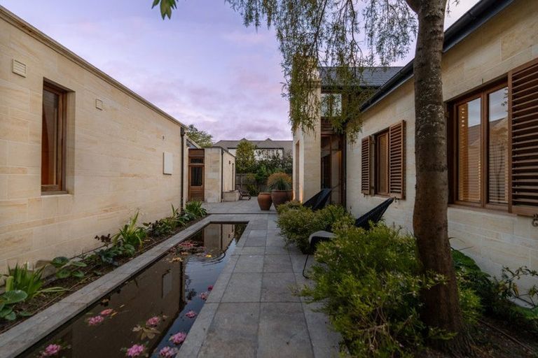 Photo of property in 29 Garden Road, Merivale, Christchurch, 8014