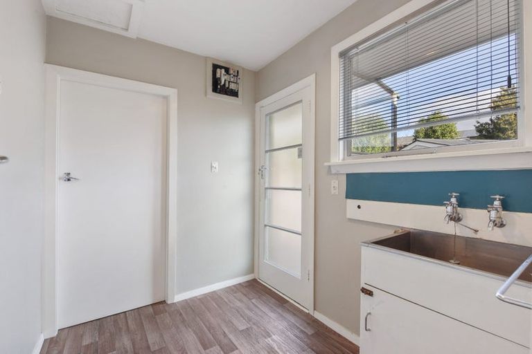 Photo of property in 15 Ebony Street, Bishopdale, Christchurch, 8053