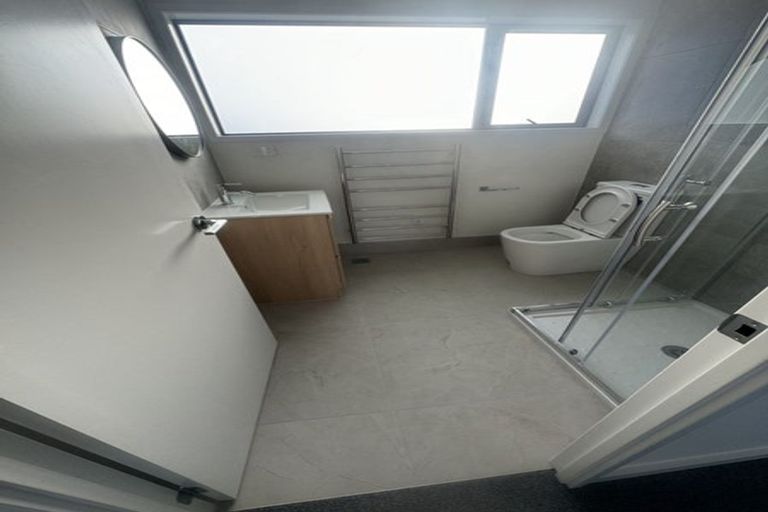 Photo of property in 44e Westgate Drive, Westgate, Auckland, 0614