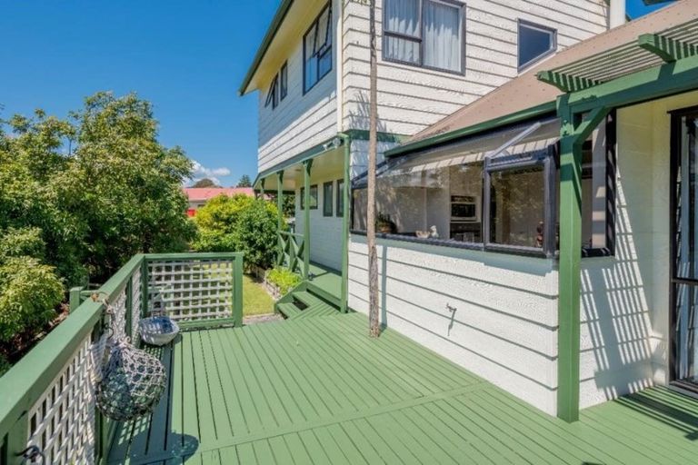 Photo of property in 38 Makora Road, Otaihanga, Paraparaumu, 5036