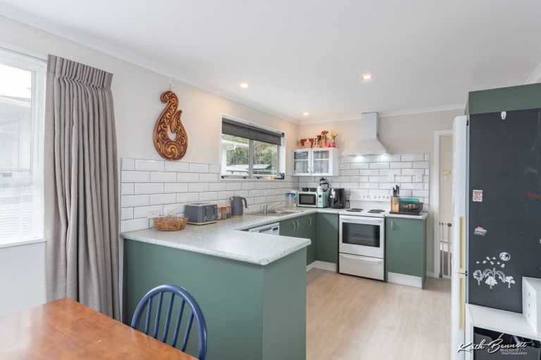 Photo of property in 182 Major Drive, Kelson, Lower Hutt, 5010