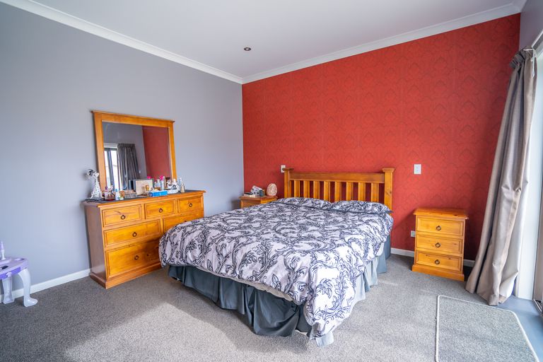 Photo of property in 287 Nelson Street, Strathern, Invercargill, 9812