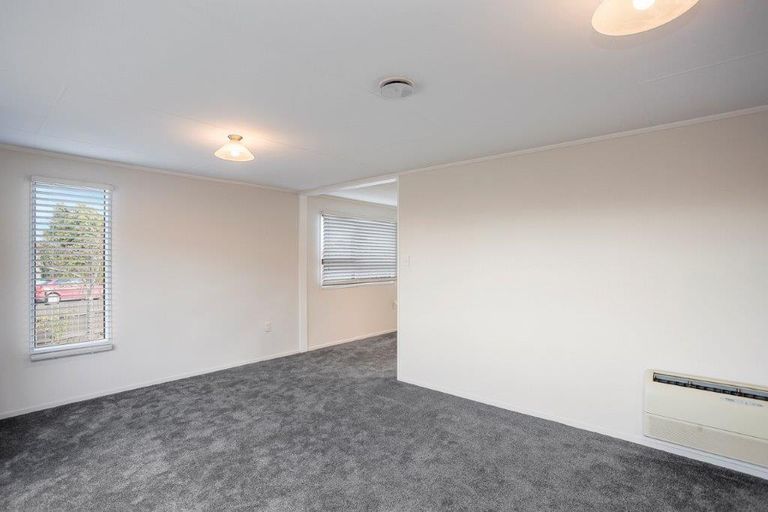 Photo of property in 11 Crawford Street, Glengarry, Invercargill, 9810