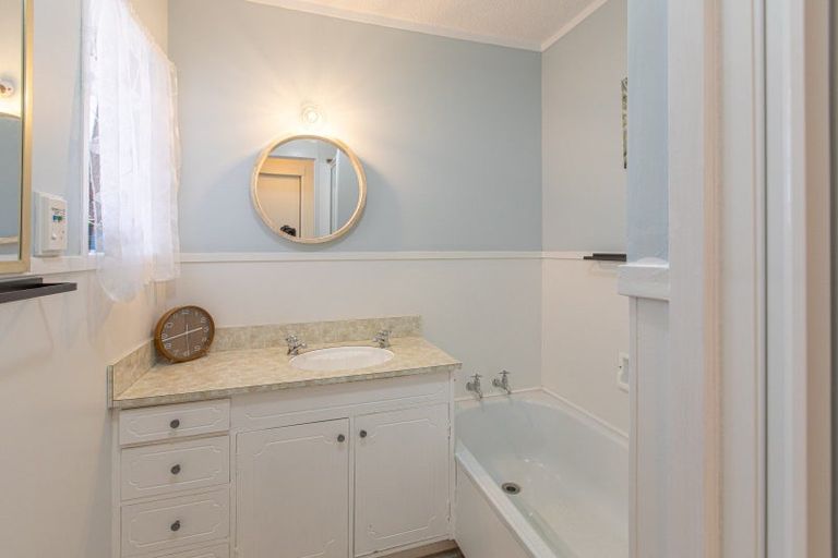 Photo of property in 2/123 Lorne Street, Morrinsville, 3300