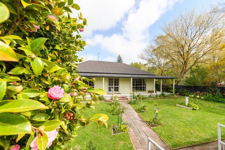 Photo of property in 185 Oxford Street, Ashhurst, 4810