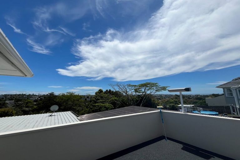 Photo of property in 22 Monarch Avenue, Hillcrest, Auckland, 0627
