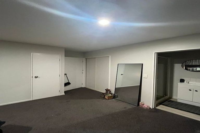 Photo of property in 5/67 Brockworth Place, Riccarton, Christchurch, 8011