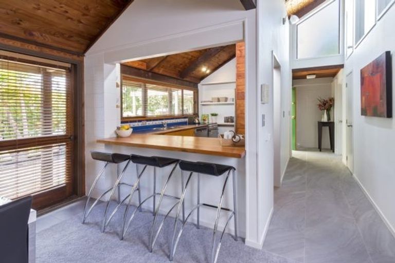 Photo of property in 4 Jandell Crescent, Bucklands Beach, Auckland, 2014