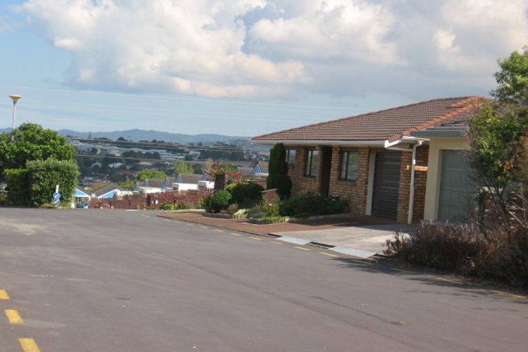 Property details for 8 Mcalister Place, Mount Roskill, Auckland, 1041