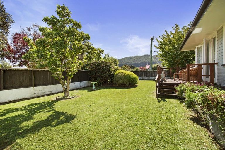 Photo of property in 86 Gibbons Street, Ebdentown, Upper Hutt, 5018