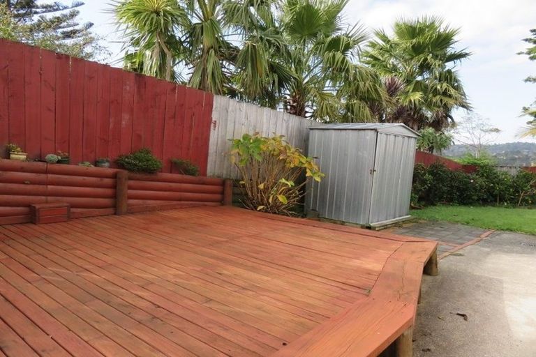 Photo of property in 7 Shah Place, Glen Eden, Auckland, 0602