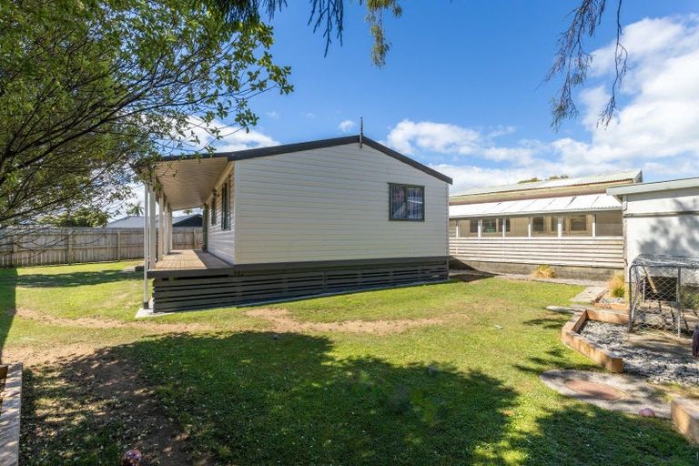 Photo of property in 16a Maire Street, Inglewood, 4330