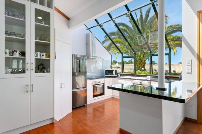 Photo of property in 16 Rhodes Fall, Rangatira Park, Taupo, 3330